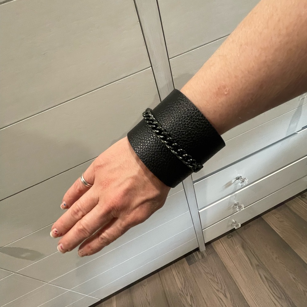 Leather cuff bracelet with chain brand New! Rock star! Unisex